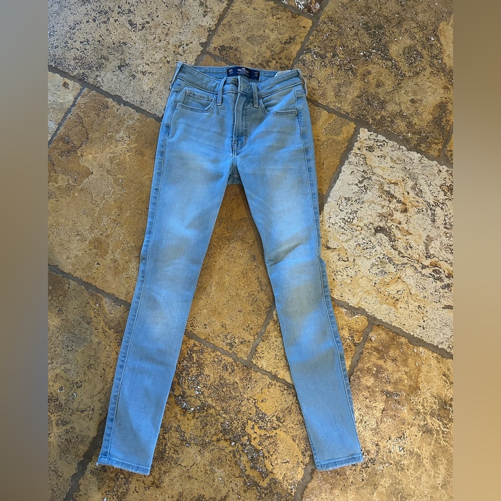 Hollister Light Wash High-Rise Super Skinny Jeans